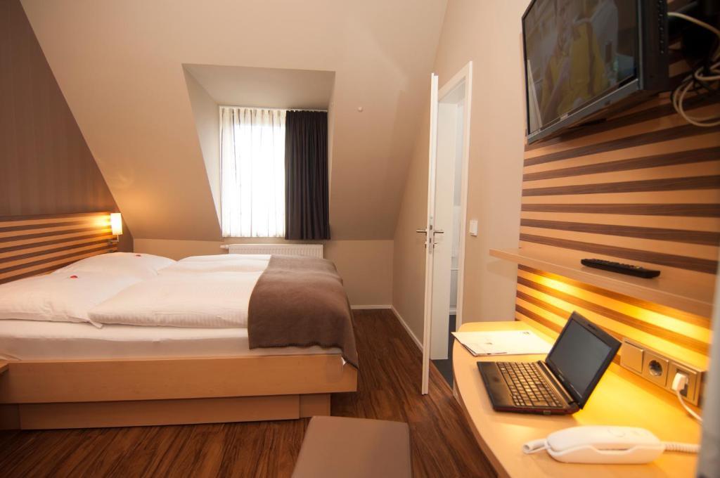 Gasthaus Zum Ochsen Mannheim Room photo